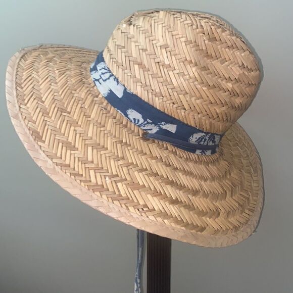 Bluewater Beach Straw Hat with Drawstring! - Picture 2 of 12